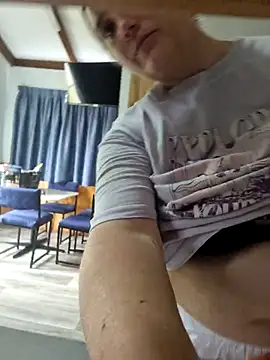 Off the Lesh online show from December 21, 10:35 pm