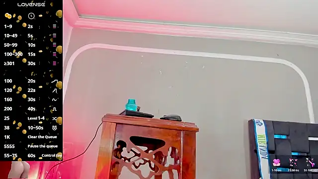 Jimena Grey online show from April 10, 6:41 am