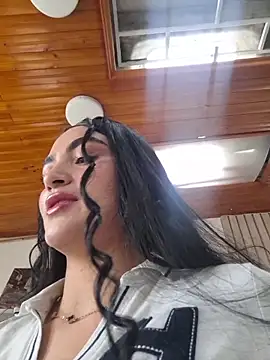 miel gomez online show from February 20, 9:15 pm