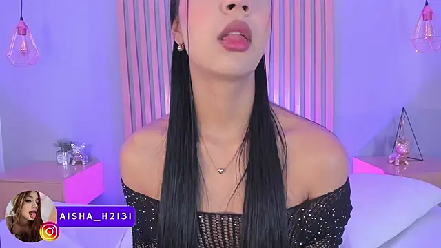 aisha h  online show from September 25, 9:23 pm