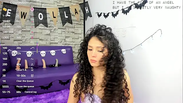 mapelove online show from October 6, 2:12 pm