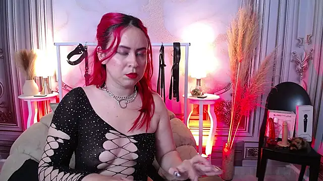 Naty slavedoll online show from October 11, 8:11 pm