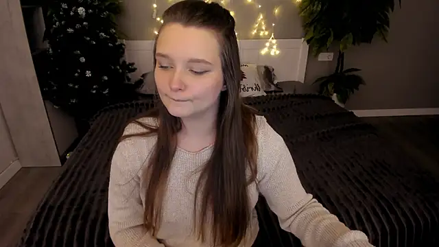 MagicPeachh  online show from January 6, 5:38 pm