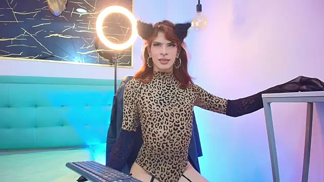 Bella salvatore online show from December 4, 9:15 pm