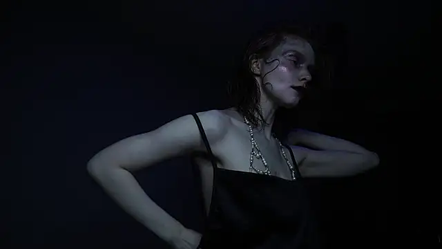 ginger hugs online show from March 19, 10:03 pm