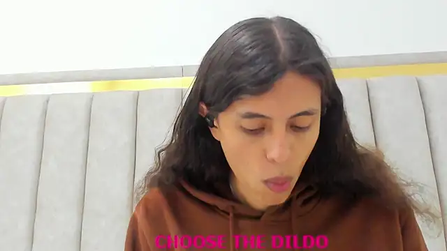 FreyaMoller online show from September 25, 6:39 pm