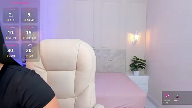 EmilyWalker11 online show from September 15, 4:54 am