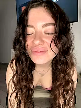 Kimi Ass online show from October 2, 12:43 pm