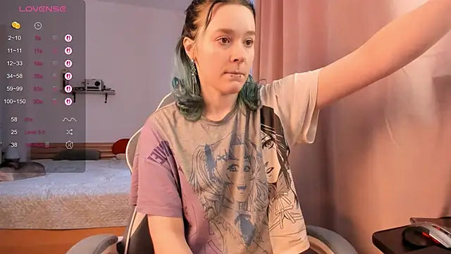 alisahug online show from December 15, 10:09 am