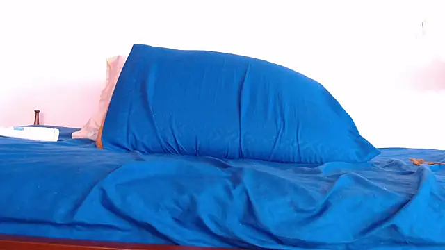 Freyja eter online show from October 19, 2:52 pm