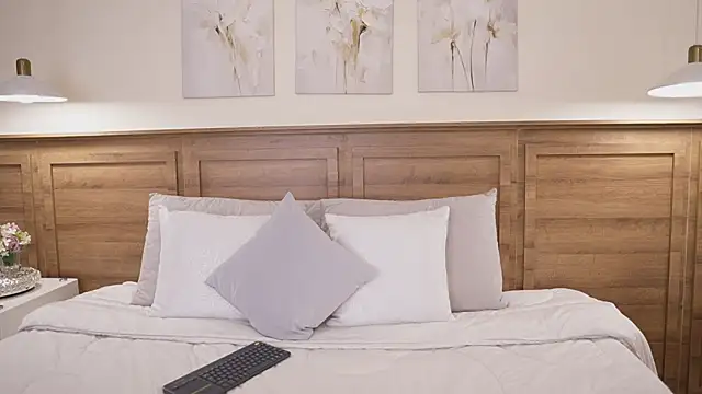 Amber Rush  online show from April 9, 11:43 pm