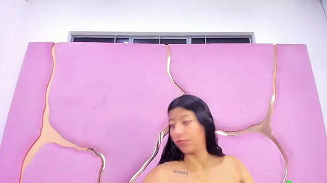 VaneLin18 online show from October 17, 9:29 pm