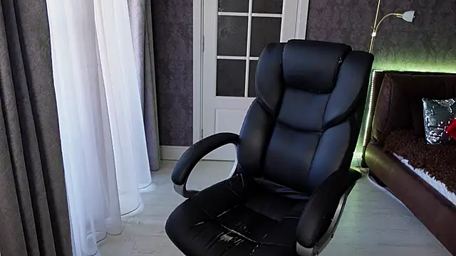 Daniela Kitty  online show from September 24, 7:29 am