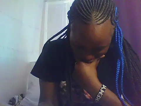 EBONYVANILLA02 online show from October 12, 7:00 am