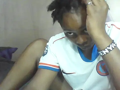 EBONYVANILLA02 online show from March 1, 8:03 am