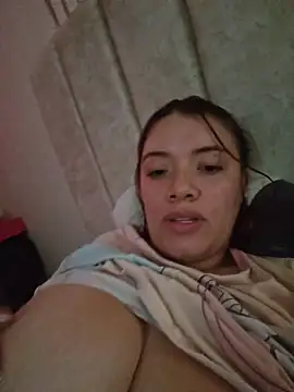 valery mora online show from January 13, 6:01 pm