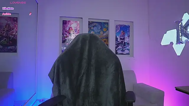 KayraOwen online show from October 30, 12:28 pm