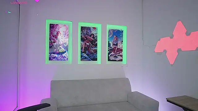 KayraOwen online show from September 15, 11:40 am