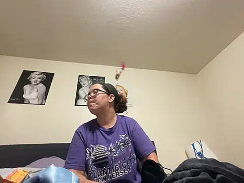 Hotmess express420 online show from July 10, 2:01 am