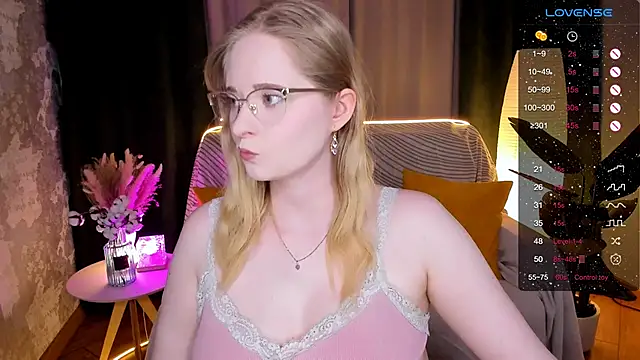 Aemilia  online show from February 16, 8:03 am