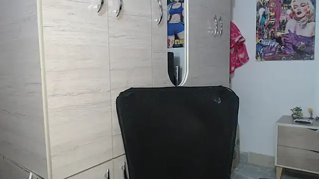 SWEETT CORY online show from October 19, 3:08 am