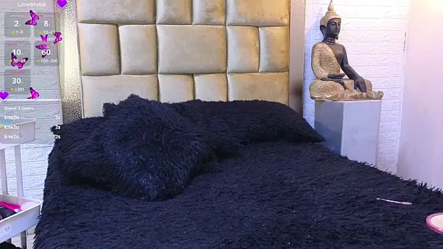 ximenawilliamss online show from September 22, 12:31 am