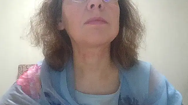 HollyJewel online show from November 4, 6:02 pm