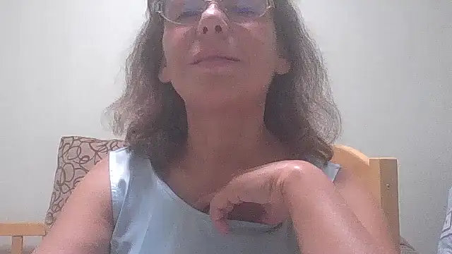 HollyJewel online show from September 11, 5:46 pm