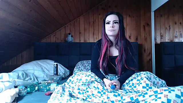 BoeseMoni1998 online show from October 25, 8:00 am