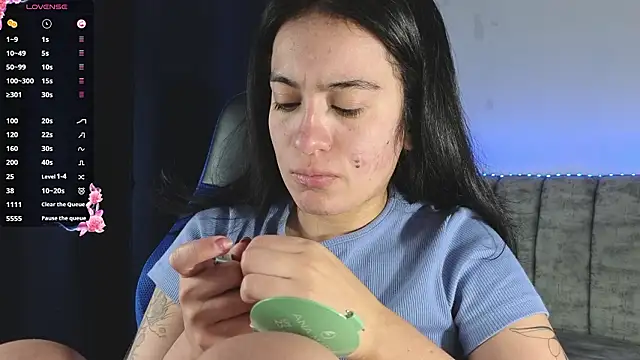 ZaraDames  online show from March 15, 5:42 am