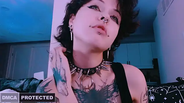 NaughtyLittleFox online show from February 14, 1:46 pm