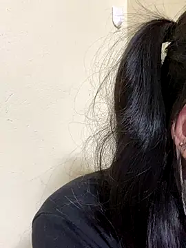 minmin2kk5 online show from October 19, 5:15 pm