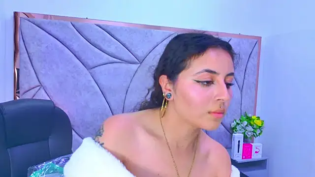 celeste blue69 online show from December 14, 4:40 am