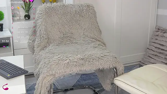 Anaswan online show from December 21, 7:45 am