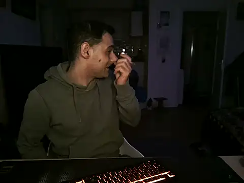 mihaimichael online show from March 29, 1:04 am