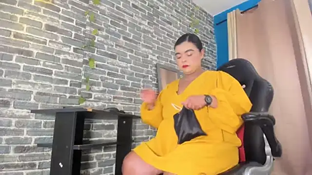 iam samy  online show from October 15, 11:35 am