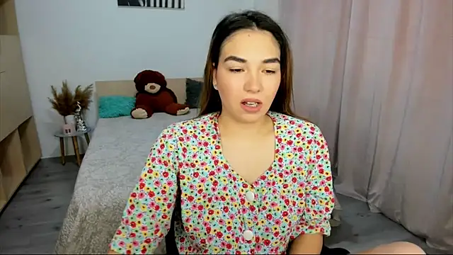 Alexa Dolly12 online show from November 17, 6:47 am