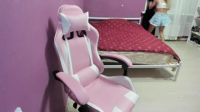 Lika8234 online show from September 27, 1:24 am