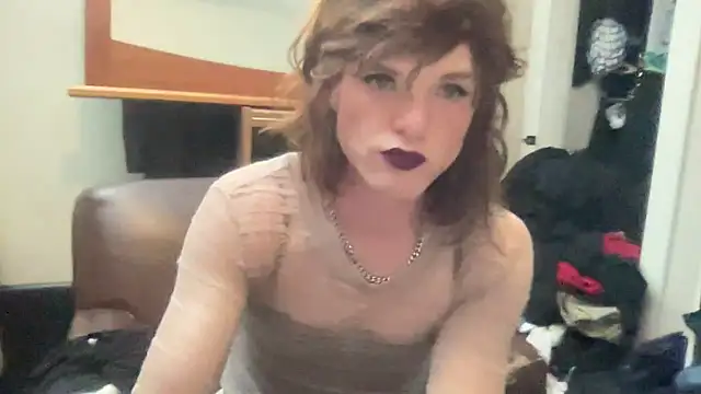 sum1betterthanmost online show from November 5, 7:13 am