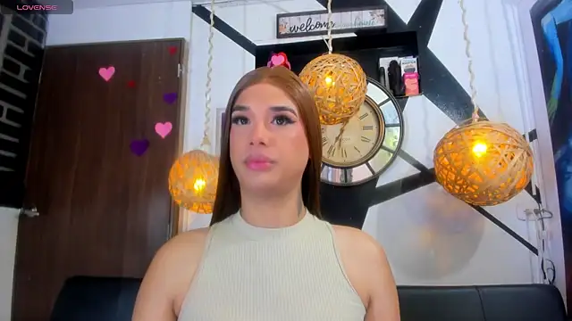 victoria aleia  online show from June 4, 10:36 pm