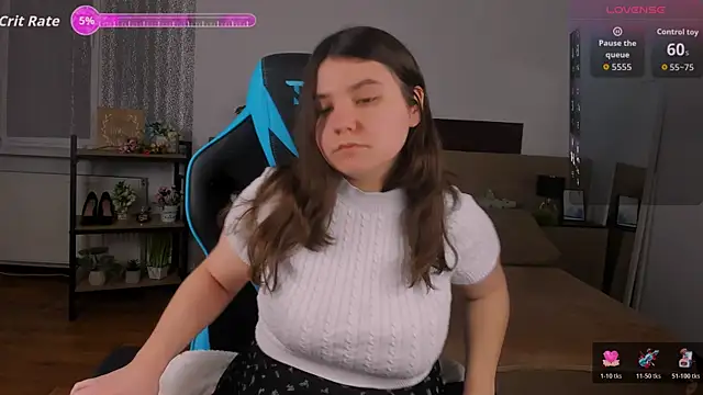 Viola  Shy online show from November 27, 8:56 pm