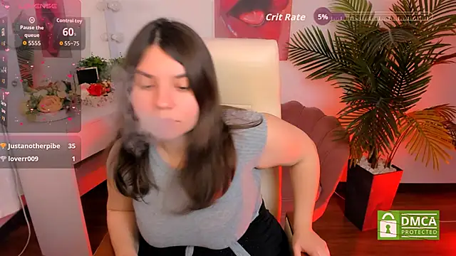 Viola  Shy online show from September 11, 9:15 pm