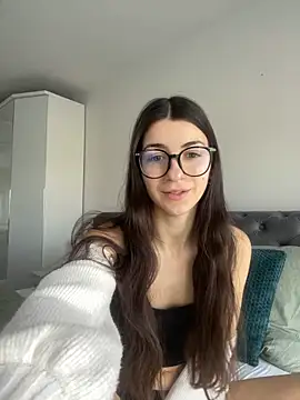 Wildberry  online show from April 3, 7:50 am