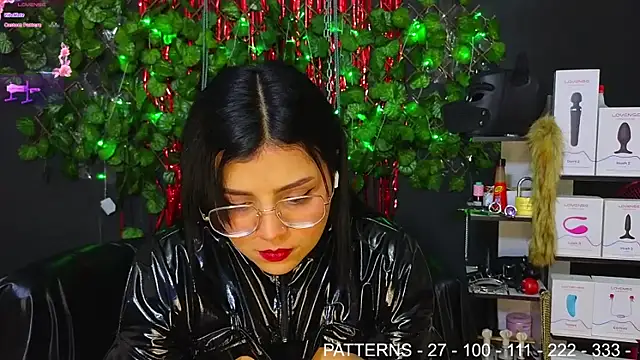 Sweett Mollyy online show from February 11, 12:14 am