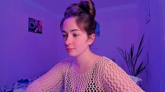 cClandesTina online show from September 24, 9:03 pm