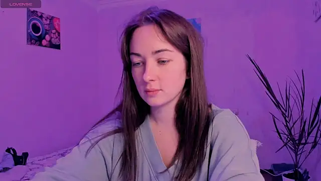 cClandesTina online show from October 9, 7:51 pm