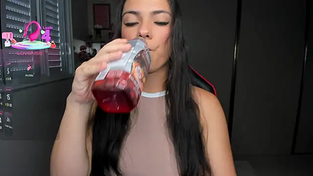 ivyy scott online show from December 19, 1:47 pm