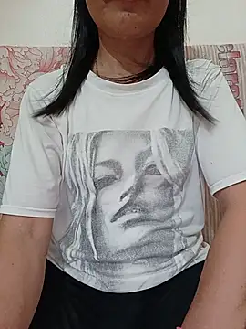 Asian girl13 online show from June 3, 2:33 pm