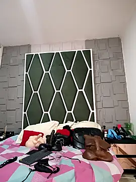 AmbarthSmiith2 online show from April 24, 2:31 pm