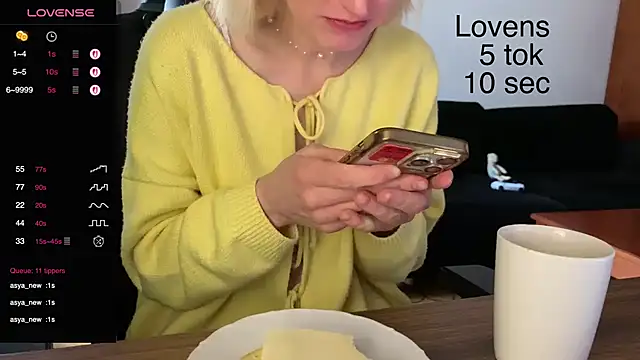 Sexy Sweets online show from October 23, 12:44 pm